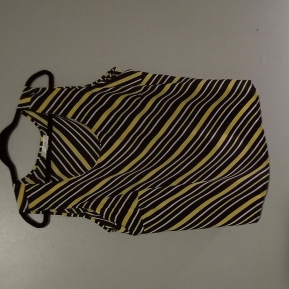 2 PC BLAZER with Matching Shell by STUDIO I - Picture 6 of 6